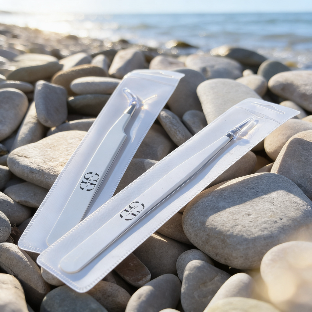 Professional lash tweezers
